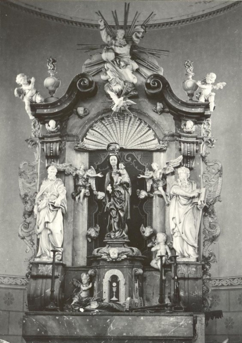 Interiér kostela v Přibenicích, nedatováno - období po roce 1945, zdroj: Národní památkový ústav Ústí nad Labem